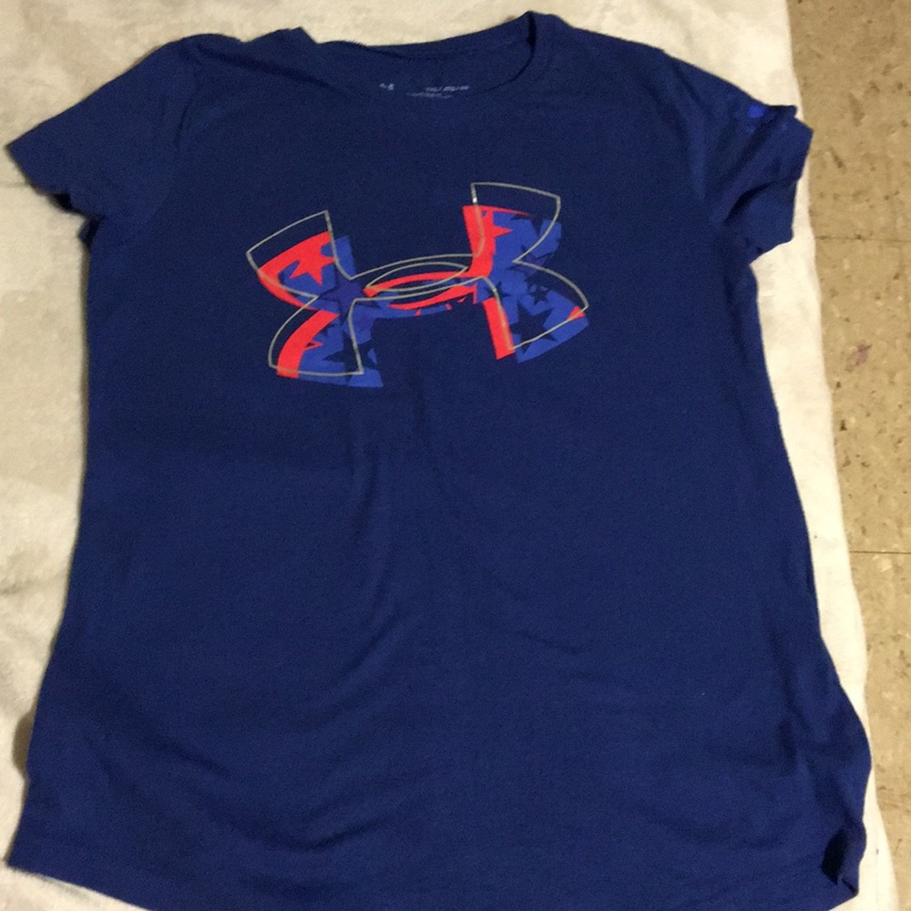 Under Armor t shirt